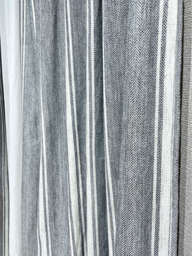 133465　カーテンセット［２１０×２１２］