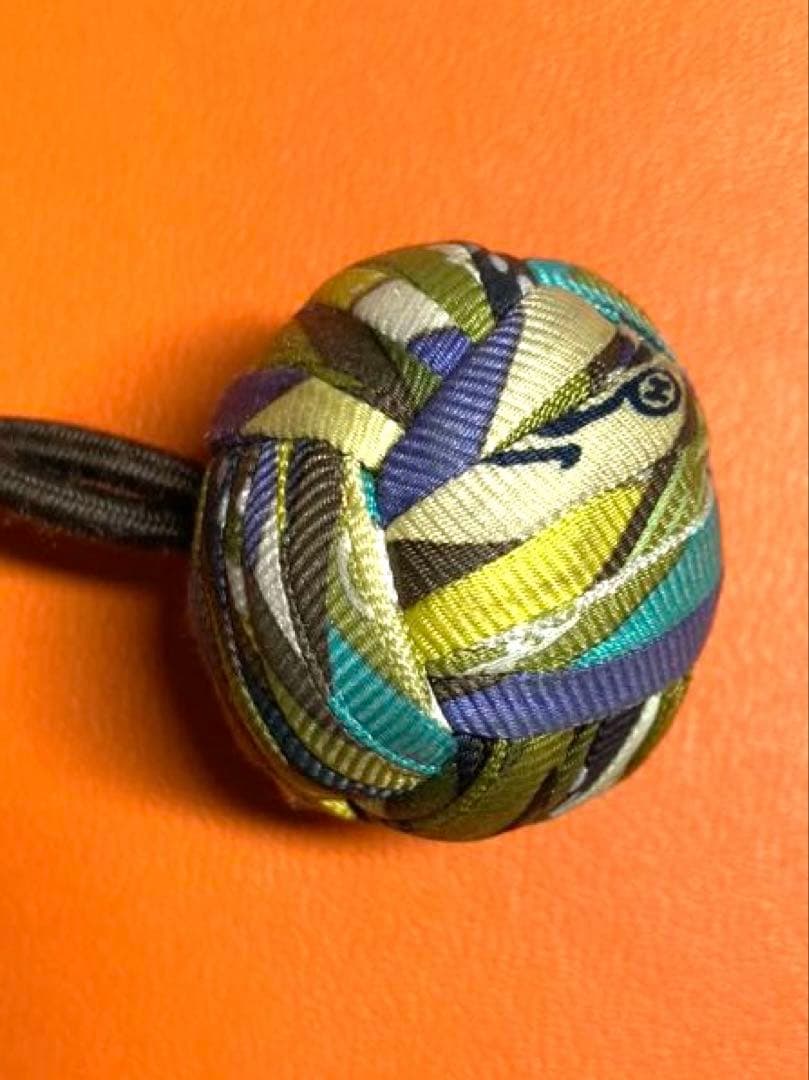 HERMES エルメス ポンポンシュシュ ヘアアクセサリー 保存袋付き