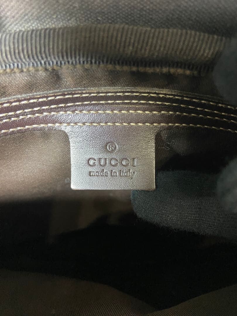 GUCCI ショルダーバッグ　GG スプリーム　PVC レザー　ベージュ