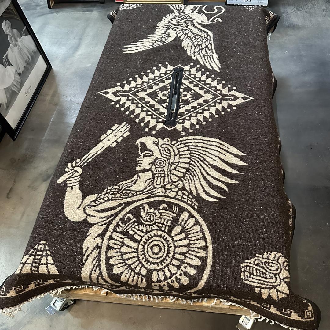 メキシコ製 アステカポンチョ | メキシカンラグ ネイティブ柄 ブラウンベージュ