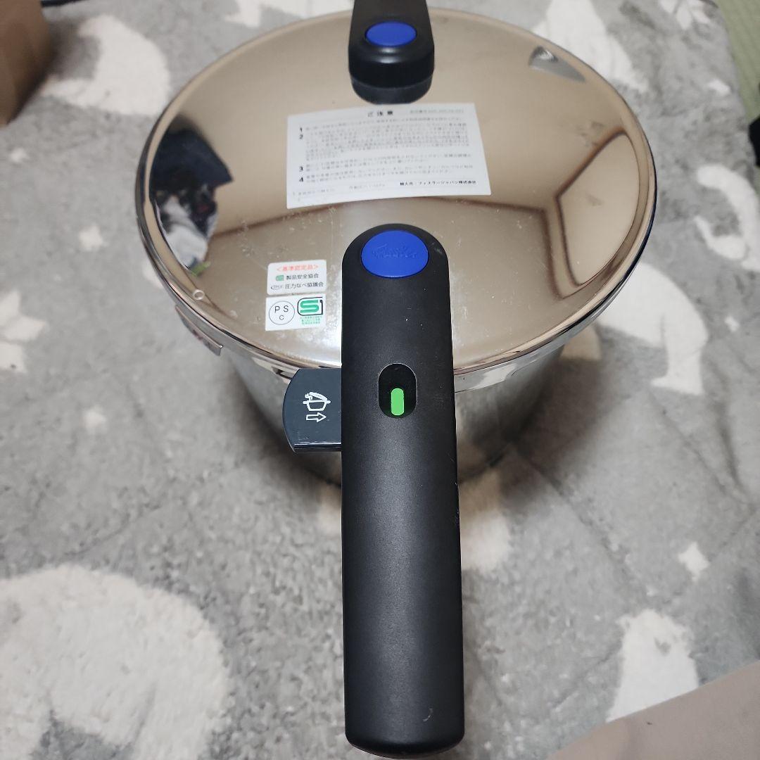 フィスラー Fissler 圧力鍋 ビタクイック6.0L ドイツ製　ガラスフタ付