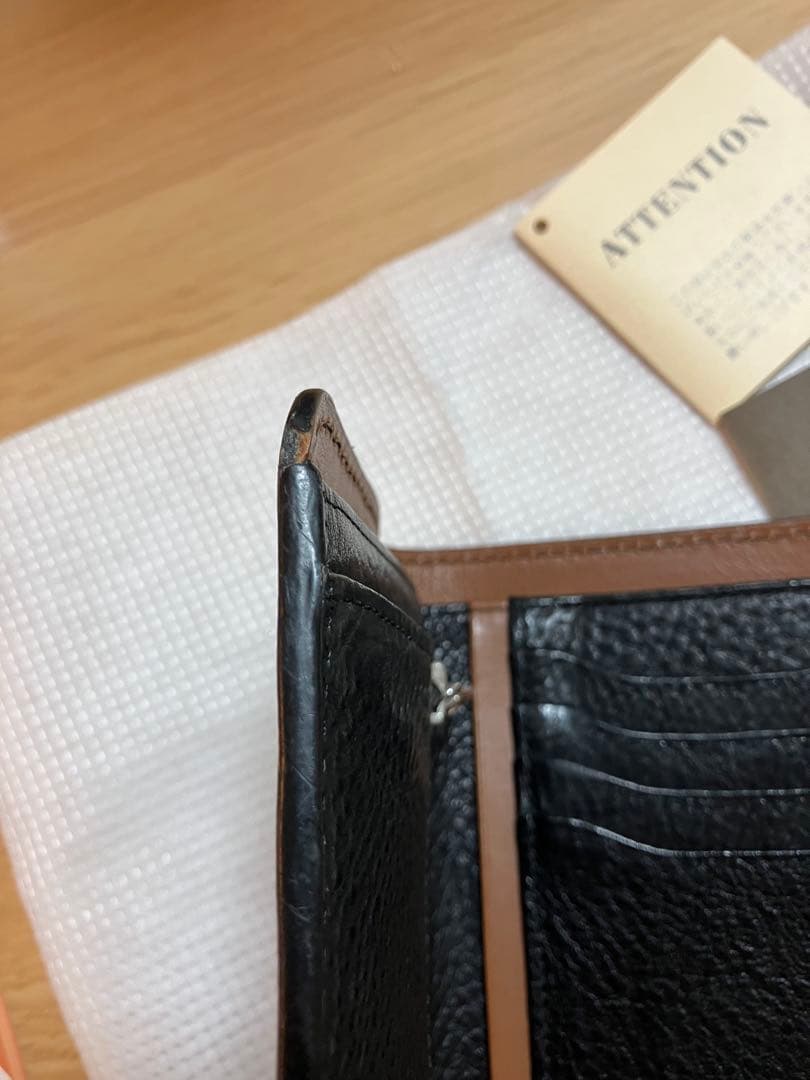 ウルバーノ　ジャケットパース　二つ折り　財布