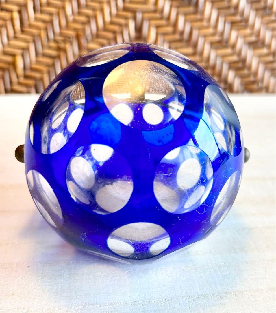 切子ガラス　藍色の灰皿　アンティーク