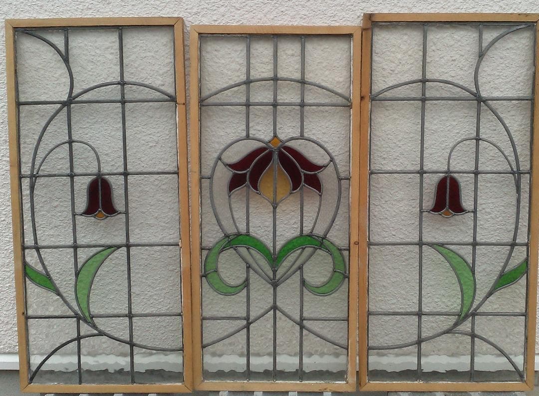 ステンドグラス大　窓枠３枚　中国五県・九州北部・近畿西部の方に限定