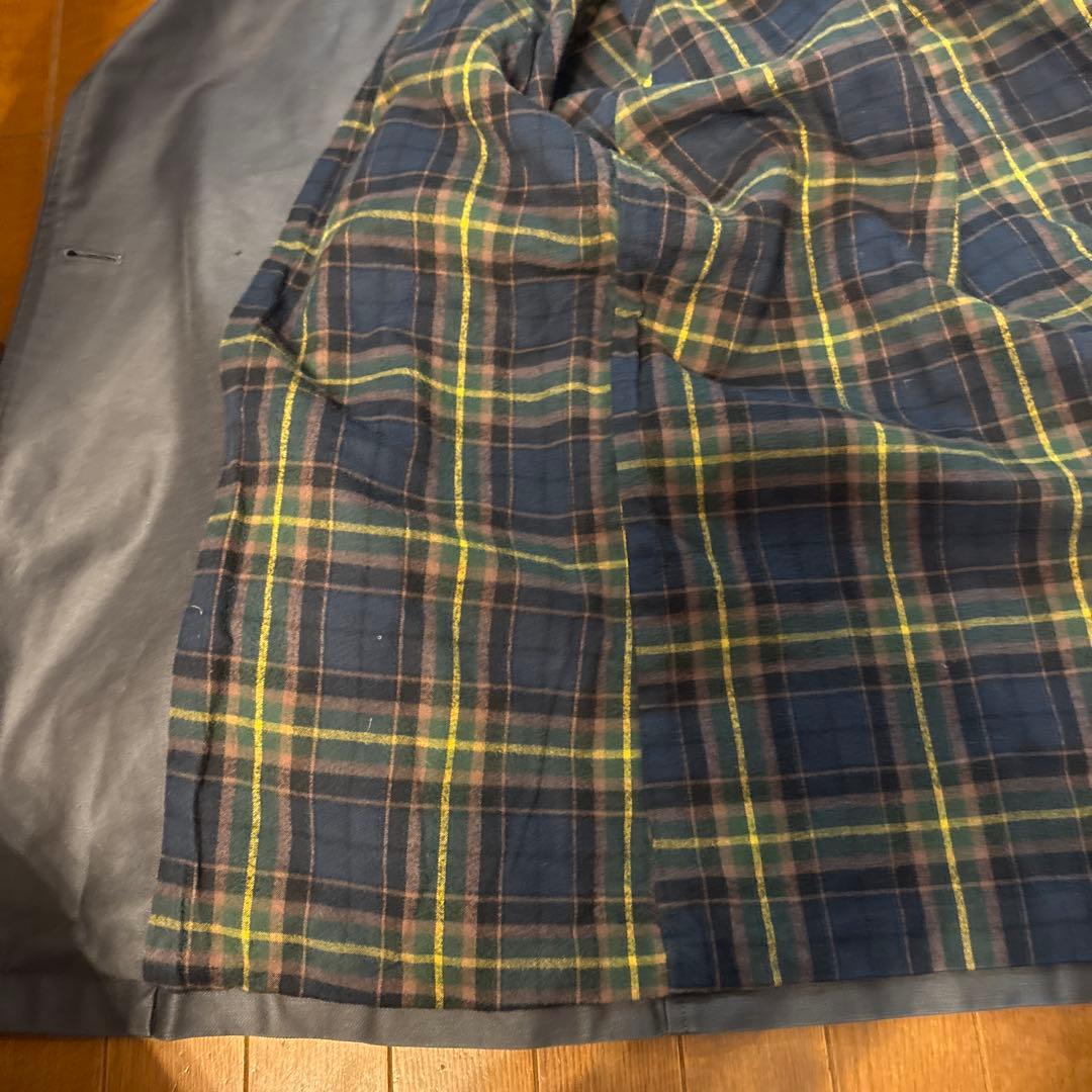 ドライボーンズのダークグレー トレンチコート