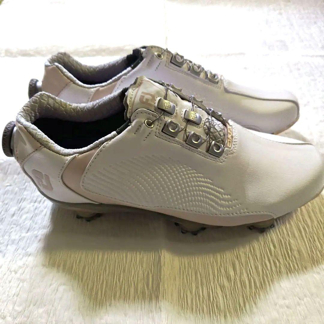 未使用✨️【フットジョイ】女性用ゴルフシューズ 24㌢ホワイト