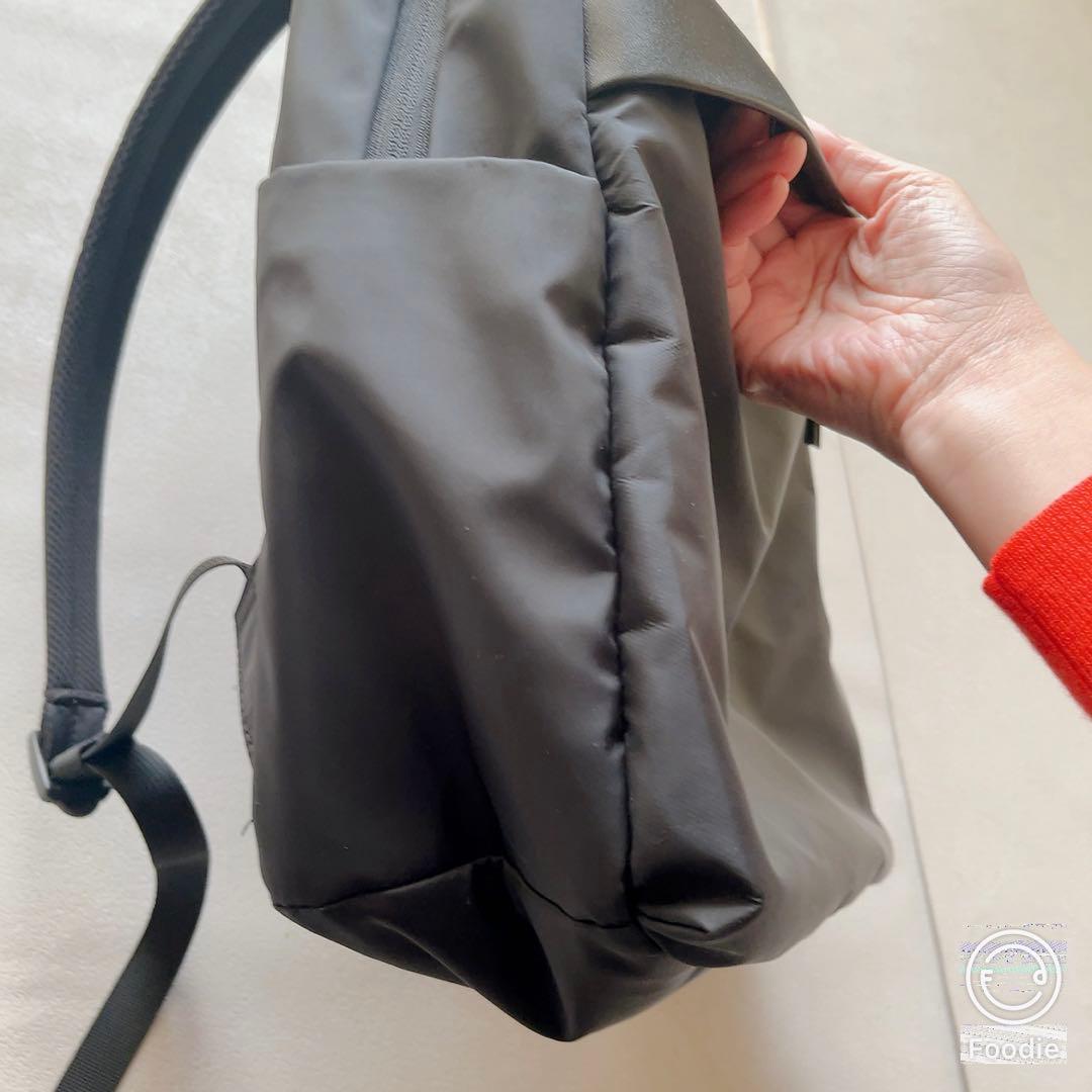 良好　完売品　クラシ&トリップ　黒 シンプル バック　リュック　レザー　ナイロン