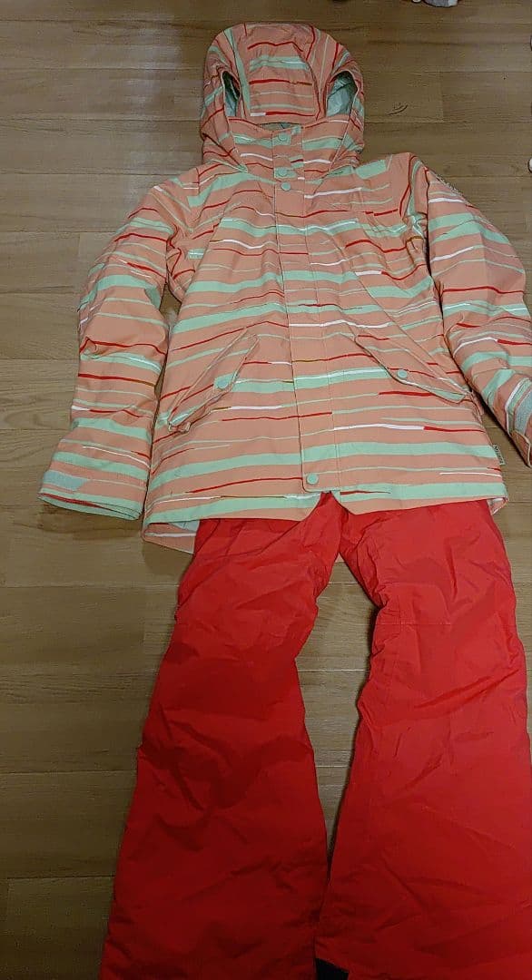 140Mサイズバートンジュニア赤オレンジスノーウェアスノボーウェア