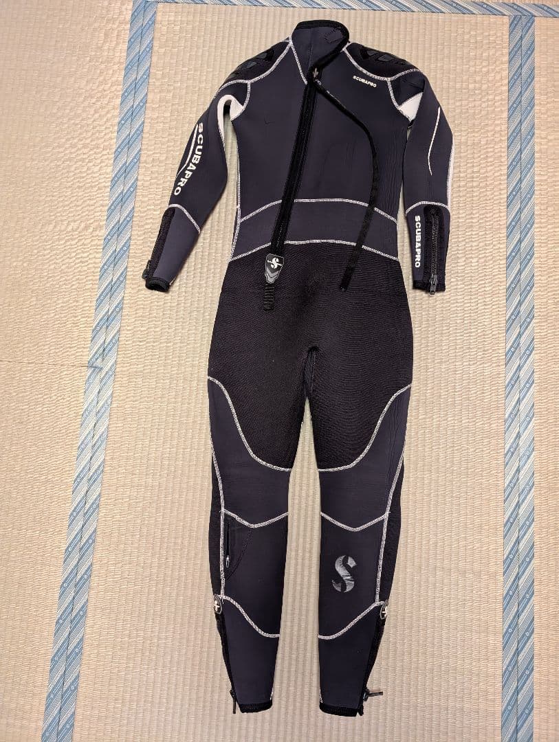 SCUBAPRO ウェットスーツ 5mm レディースM
