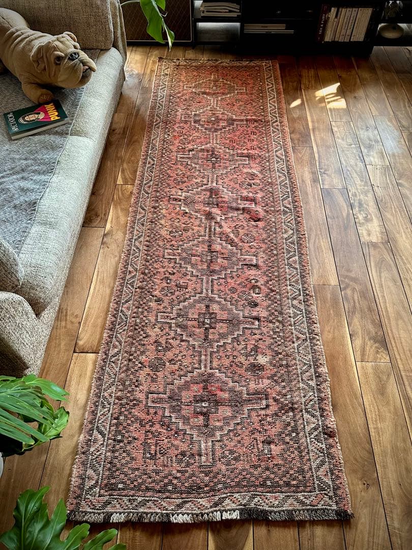 トライバルラグ　ヴィンテージラグ　カシュガイ族　シラーズ　ペルシャ絨毯　ランナー