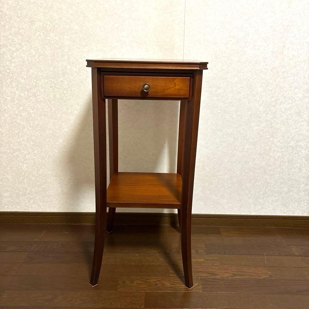 【美品】サイドテーブル アンティーク調 クラシック 花台 コンソール