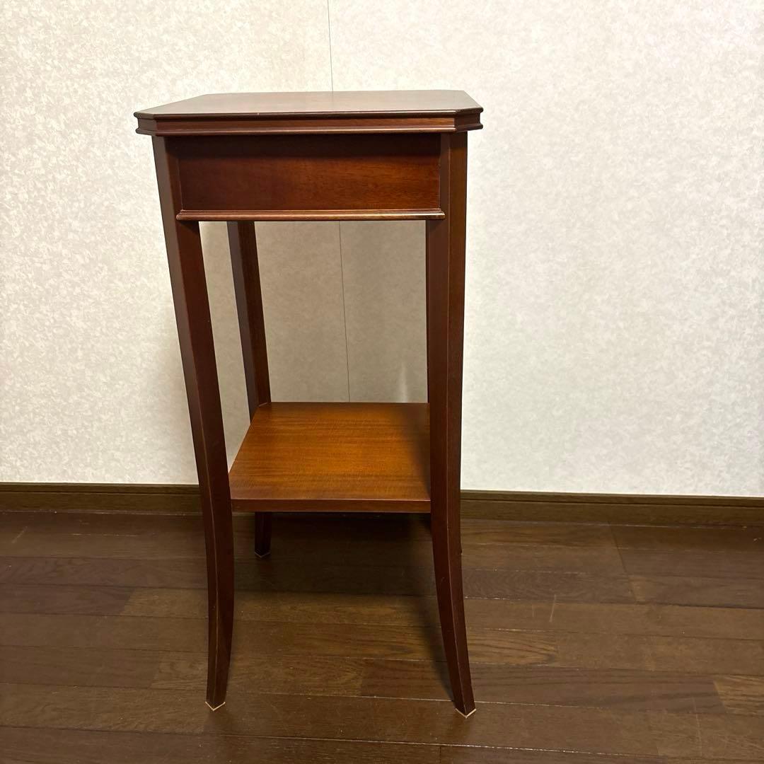 【美品】サイドテーブル アンティーク調 クラシック 花台 コンソール