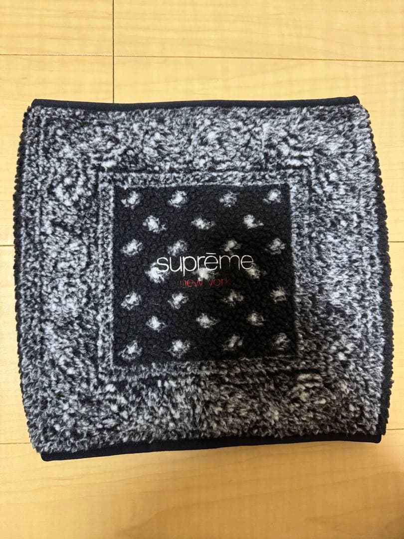 小物 Supreme Bandana Fleece Neck Gaiter Black
