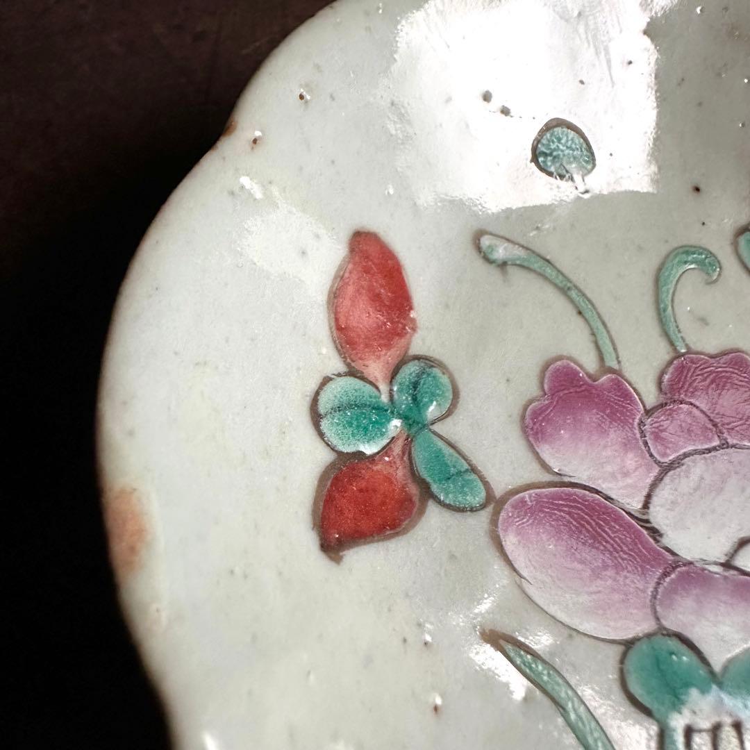 【希少】清朝期　粉彩　花の図　輪花皿　台皿　小皿　中国古玩　中国美術　骨董品　A