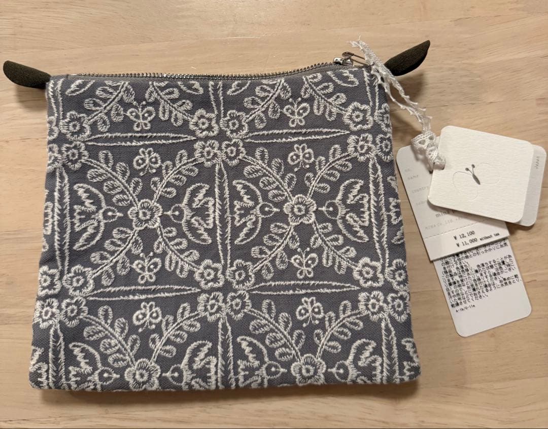 ミナペルホネン ポーチ felice 新品