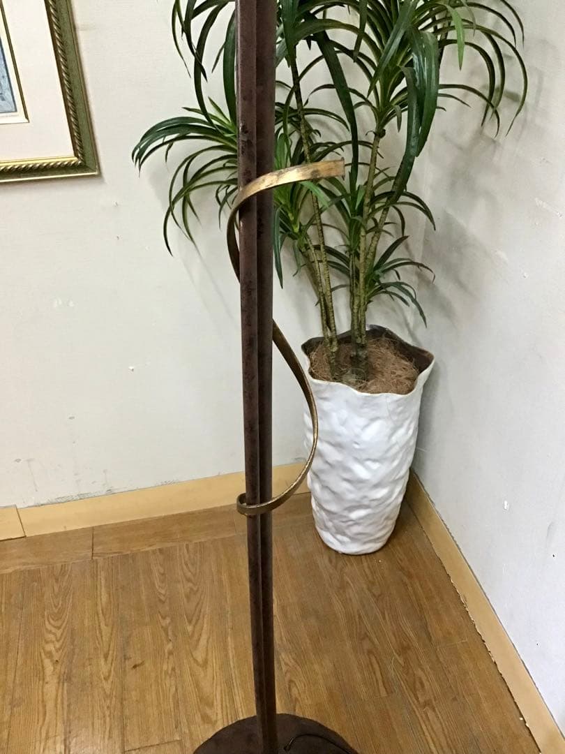 kochan☆管227☆イタリア製☆大塚家具☆アイアン☆フロアーランプ