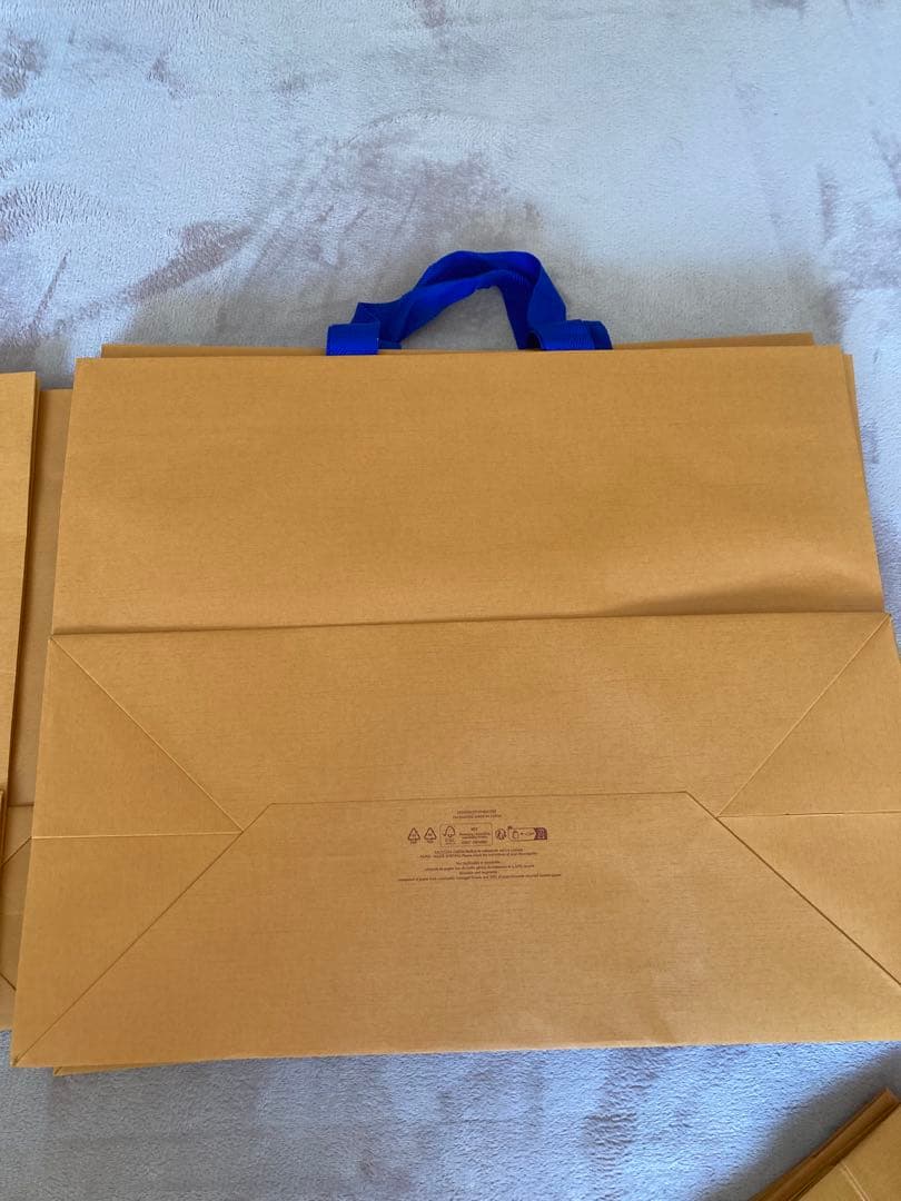 ルイ・ヴィトン空箱　ショップ袋　リボン