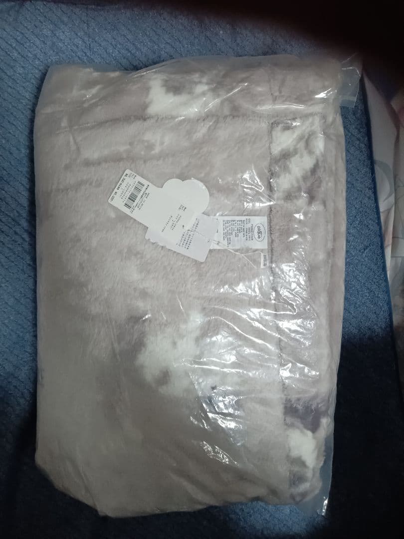 新品未使用　ジェラートピケ sleep CAT/DOGプリント毛布 ライトグレー