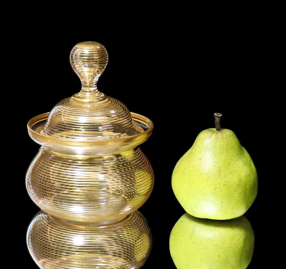 オールド・バカラ 明治～大正時代 春海商店特注 金彩千筋紋 大型蓋物