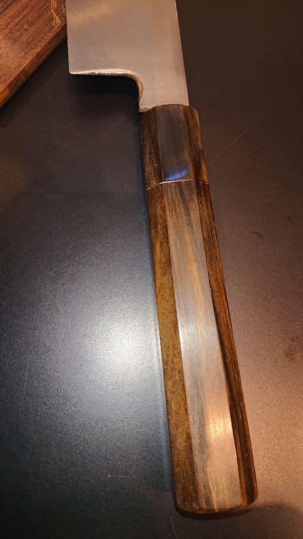 不動国行玄海正国 鎌型薄刃包丁 (本焼 )平鏡面 黒檀八角柄