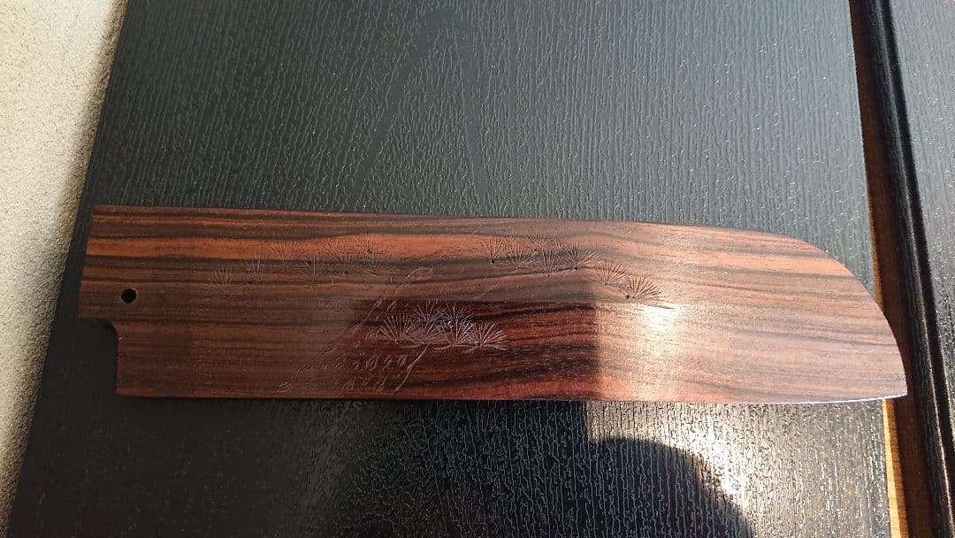 不動国行玄海正国 鎌型薄刃包丁 (本焼 )平鏡面 黒檀八角柄