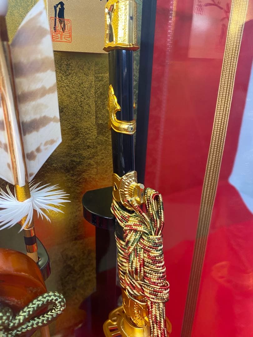 東京久月　破魔弓　安芸の金銀紙ガラスケース・間口約２４×奥行約１９×高さ約４６㎝