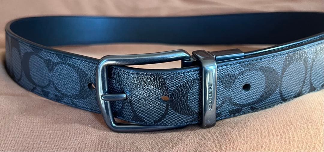 コーチ　シグネチャーリバーシブルベルト