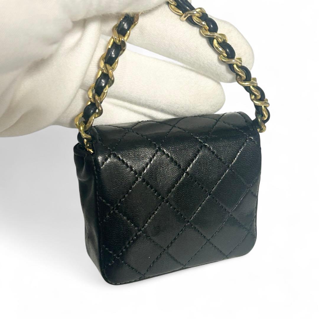 CHANEL ミニミニマトラッセ ココマーク バッグチャーム ラムスキン　黒