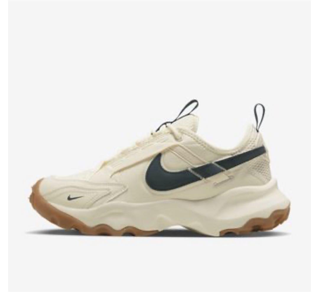 [NIKE] WMNS TC 7900 ★ PALE IVORY