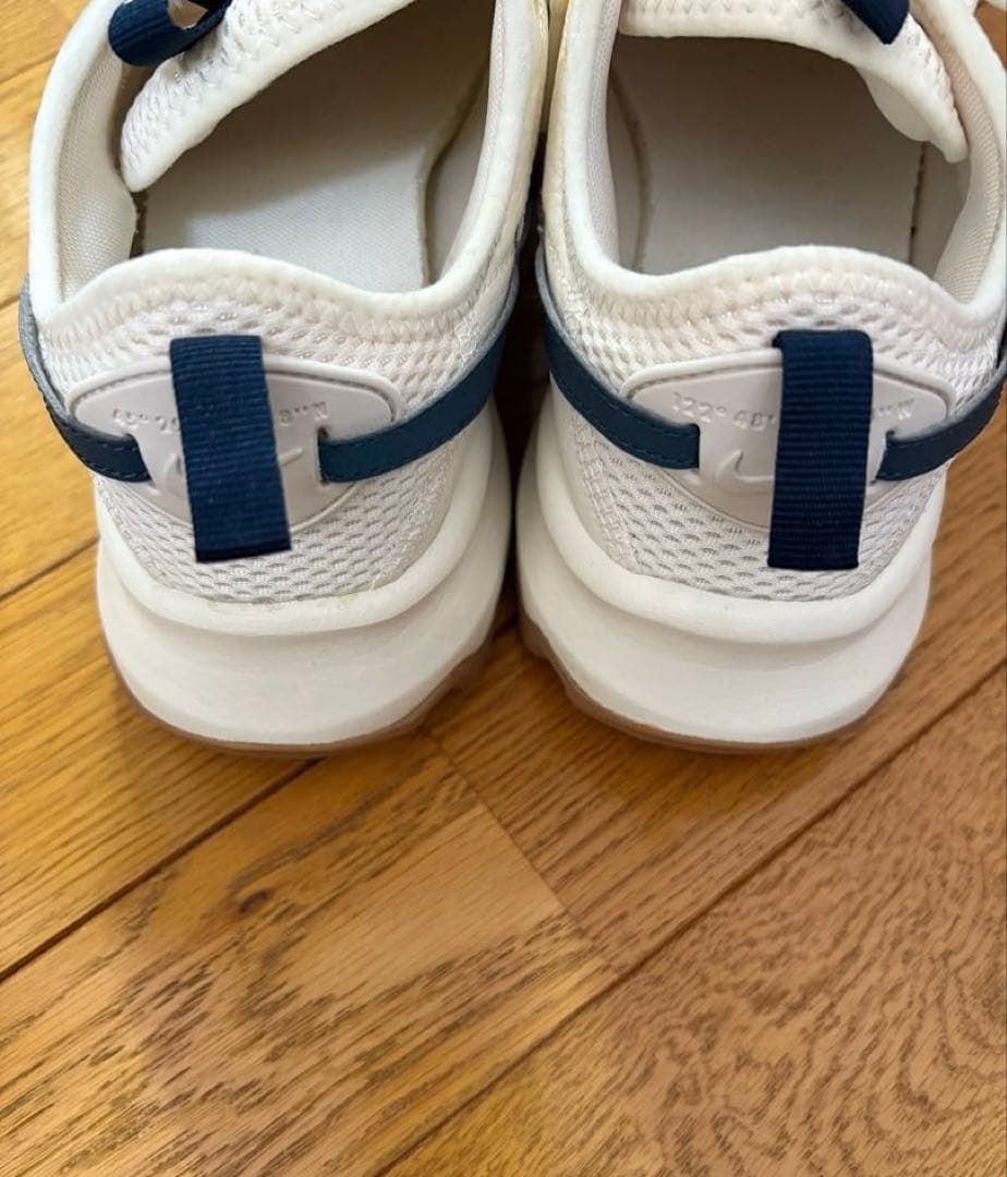 [NIKE] WMNS TC 7900 ★ PALE IVORY