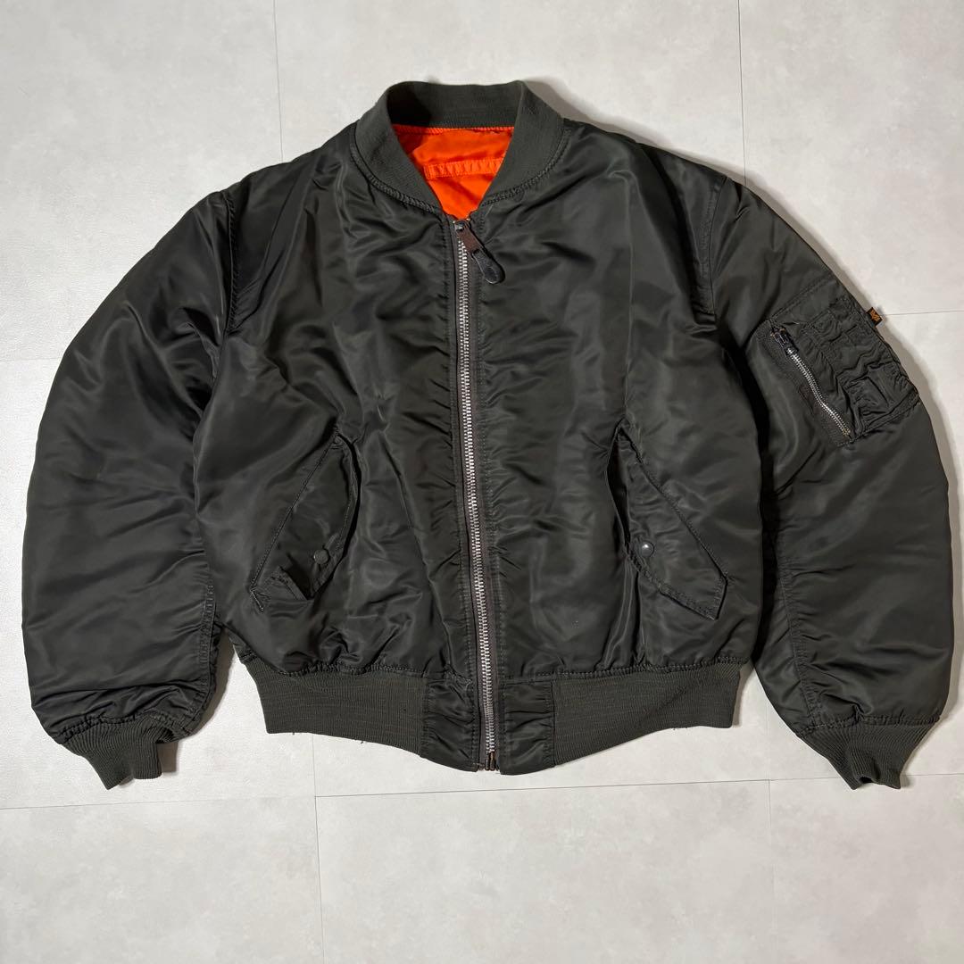 【美品】USA製 90s アルファインダストリーズ MA-1 短丈 グレー L