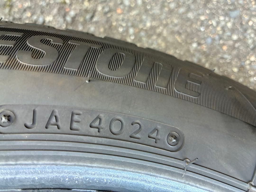 2024年製BRIDGESTONE VRX3 スタッドレス　ブリヂストン 4本