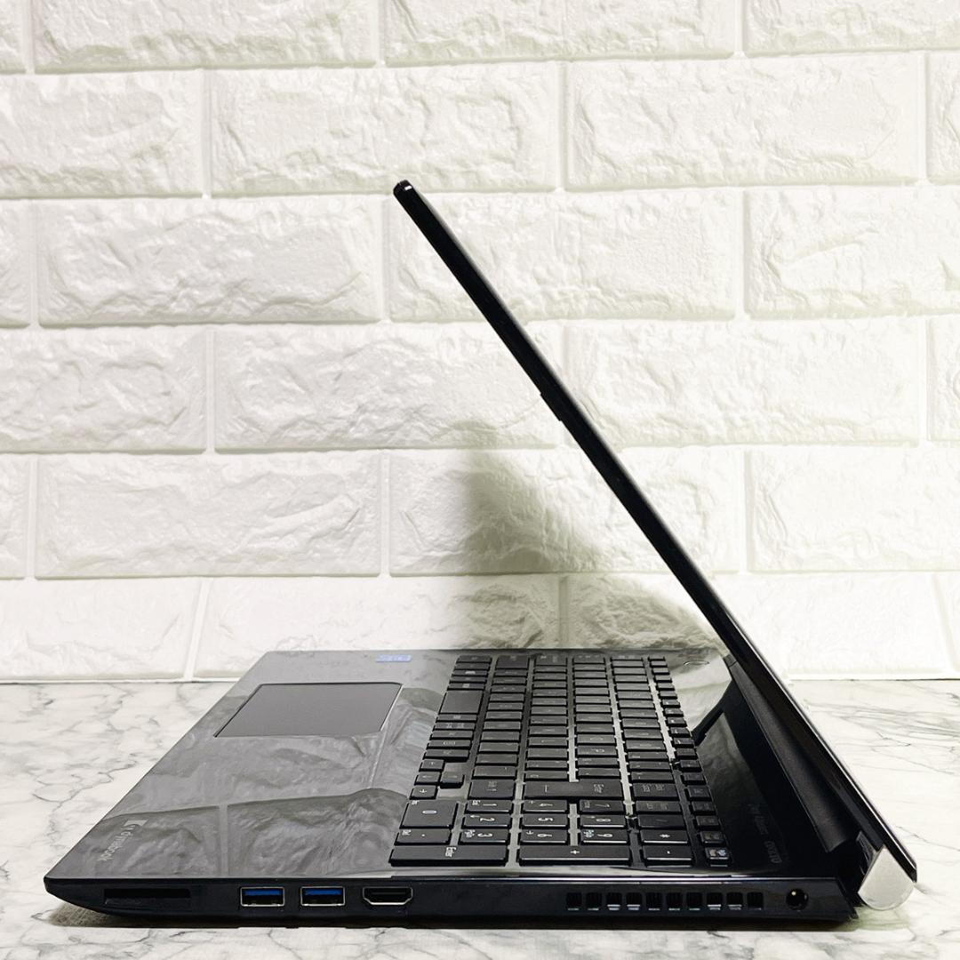 美品✨Windows11✨新品爆速SSD薄型ノートパソコン黒✨カメラ オフィス付