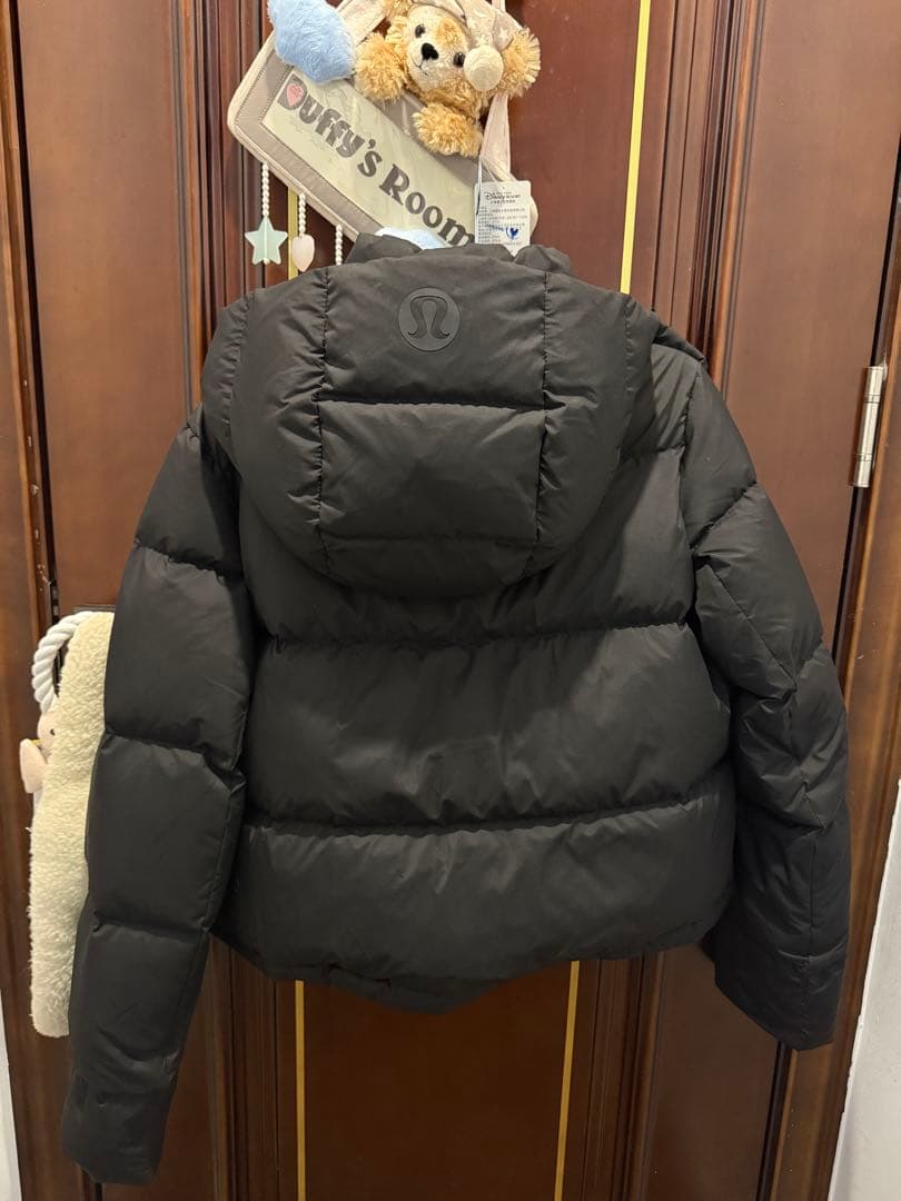 Lululemon ブラック ダウンジャケット6 サイズ