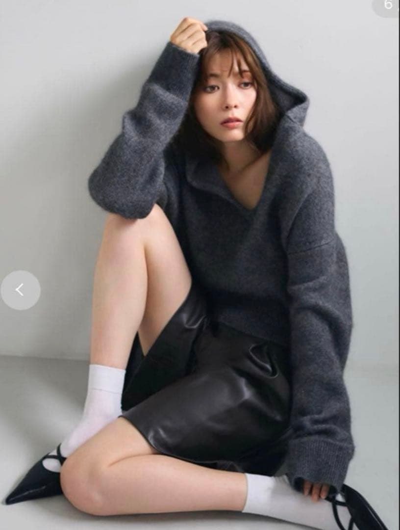 FRAY I.D フレイアイディー ショートニットフーディー GRY