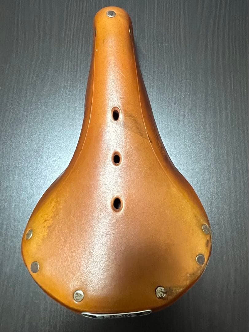 BROOKS B17 レザーサドル