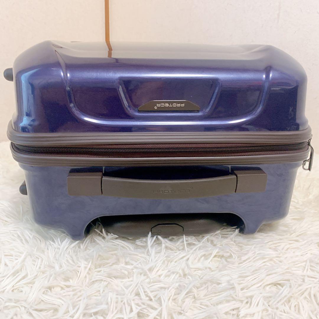 プロテカ フリーウォーカー TSAロック 4輪 サイレントキャスター 53L