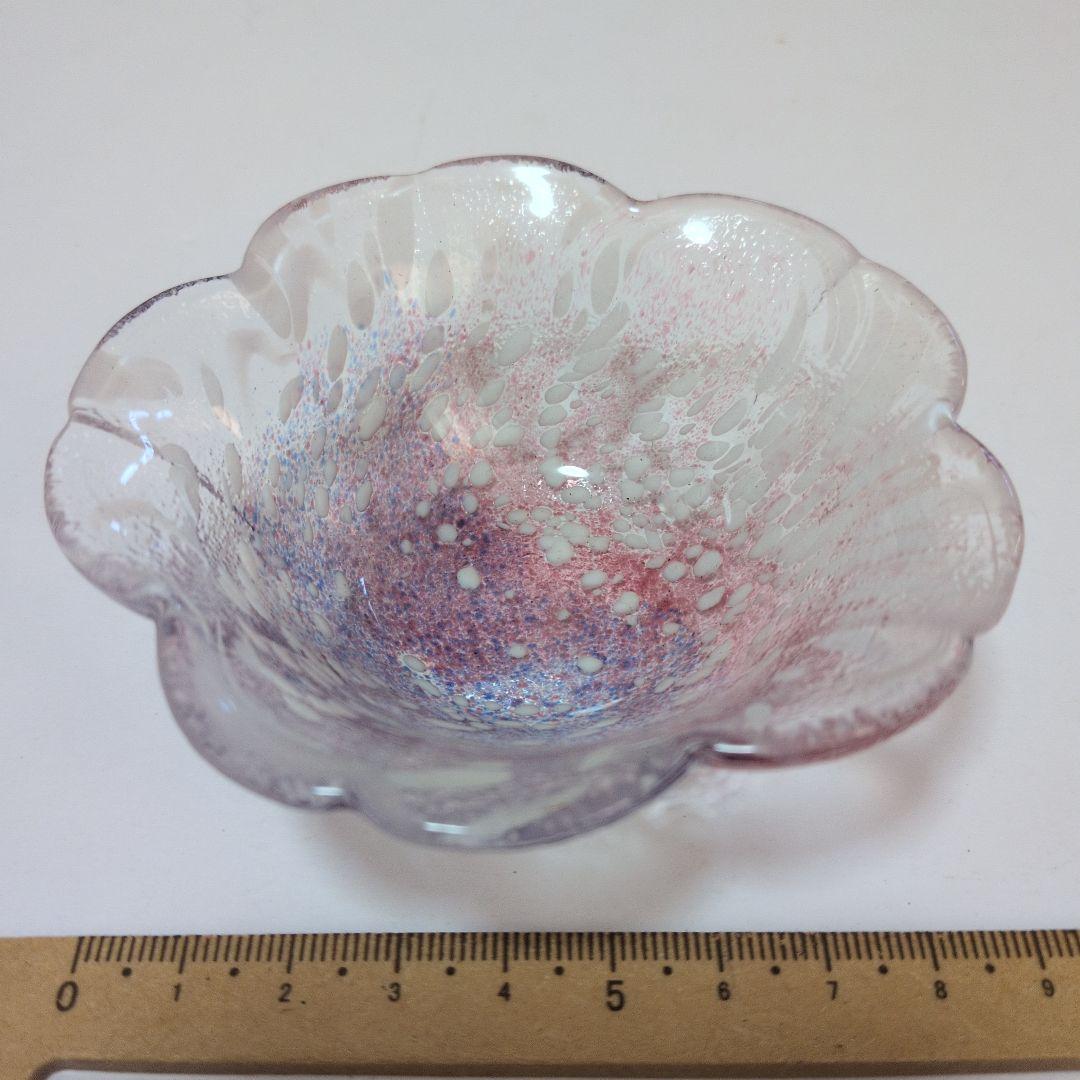 花形透明ガラス皿 約8cm　お皿　アンティーク