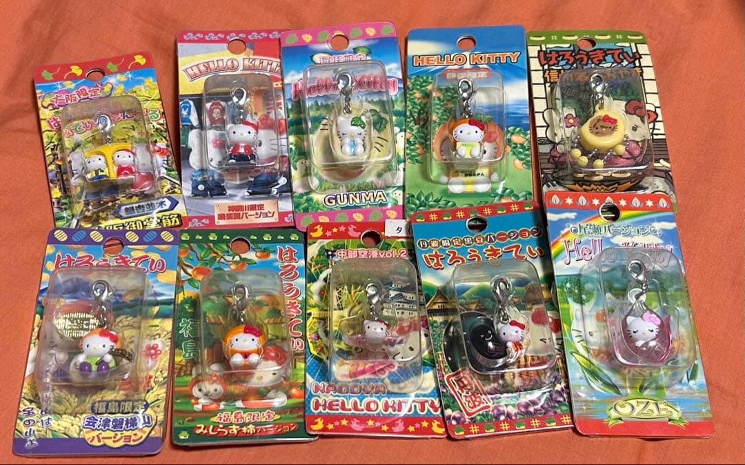 ご当地キティストラップ156点セット