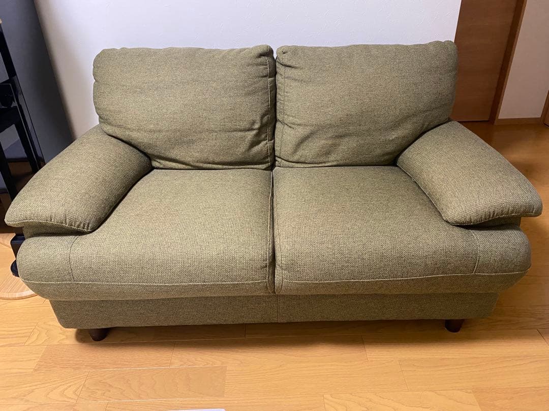 ニトリ　2人掛けソファ