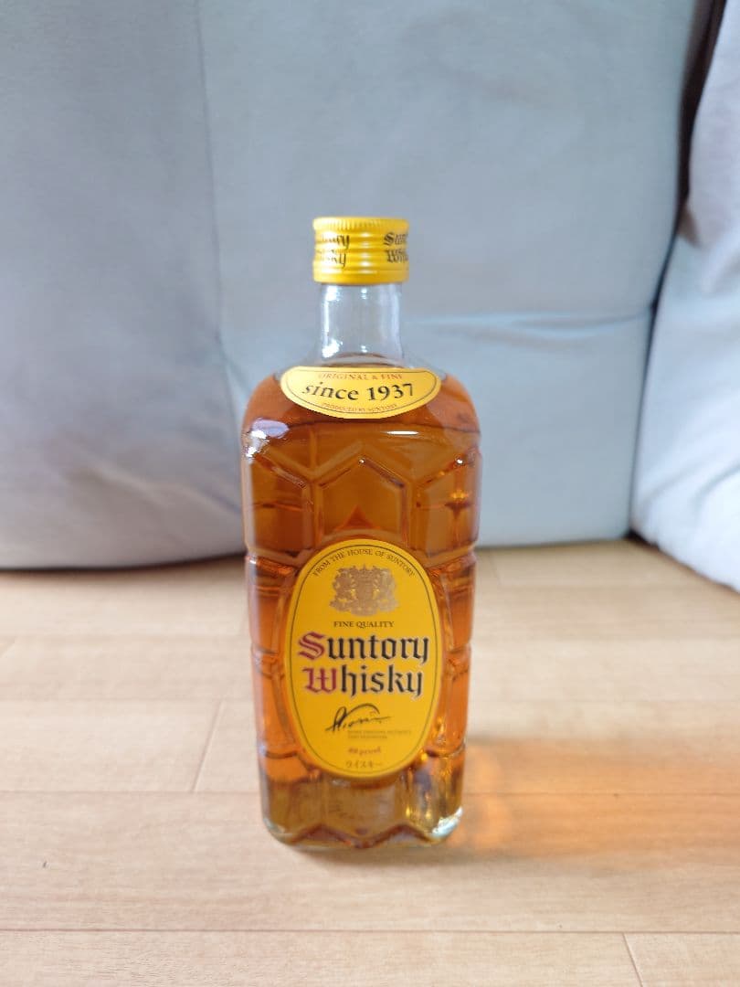 ❇サントリーウィスキー角瓶❇１ケース（１２本）