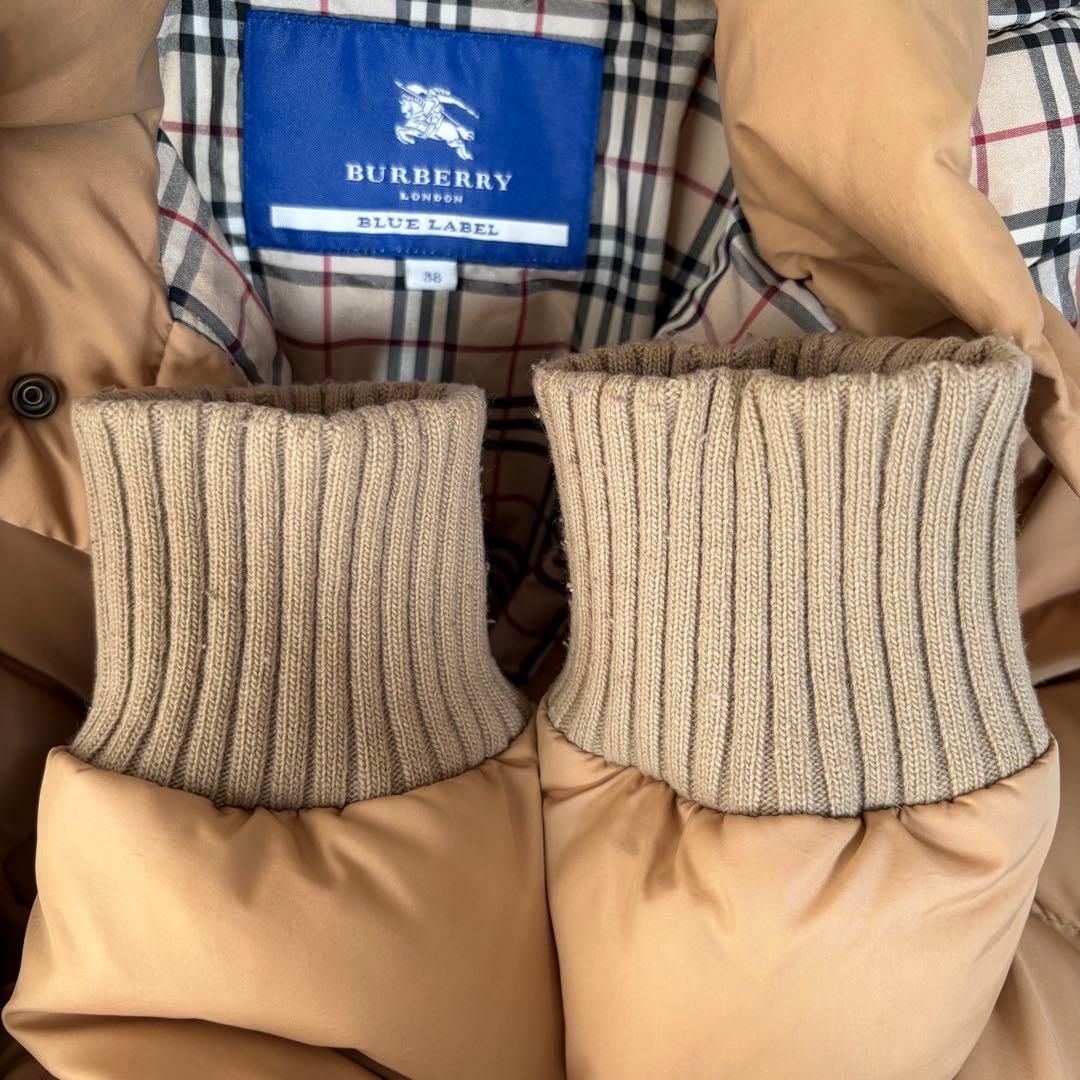キ*ン様 BURBERRYブルーレーベルダウンジャケットノバチェックベージュフー