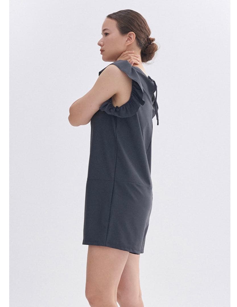 yori 水着　2024ss ショルダーフリルオールインワン　ダークグレー