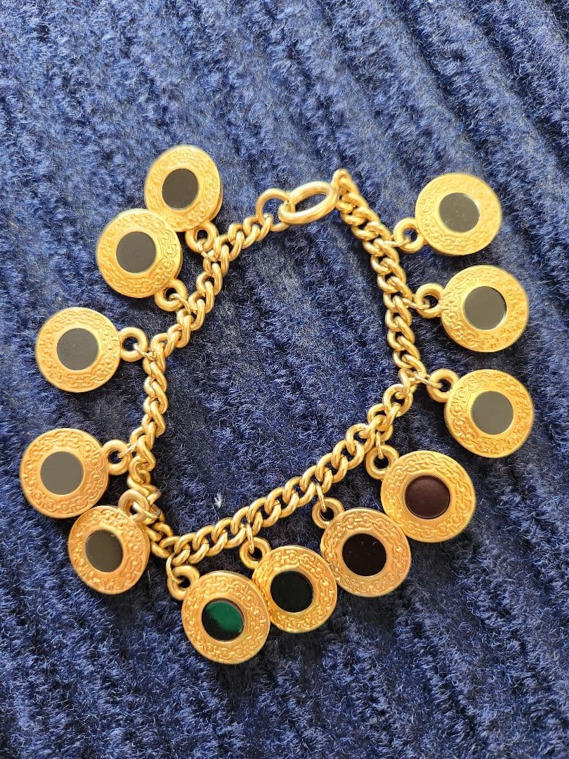 【ヴィンテージ】サルバトーレフェラガモ のブレスレット