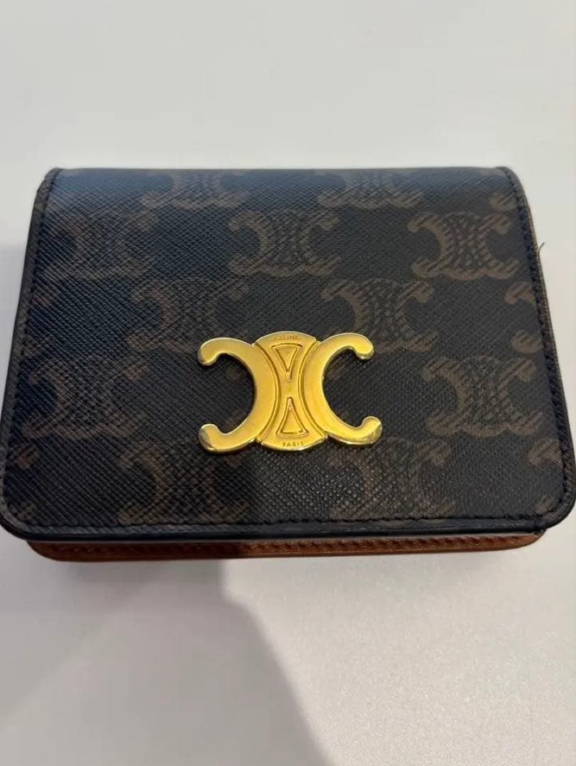 【即購入OK】セリーヌ　トリオンフ　二つ折り財布