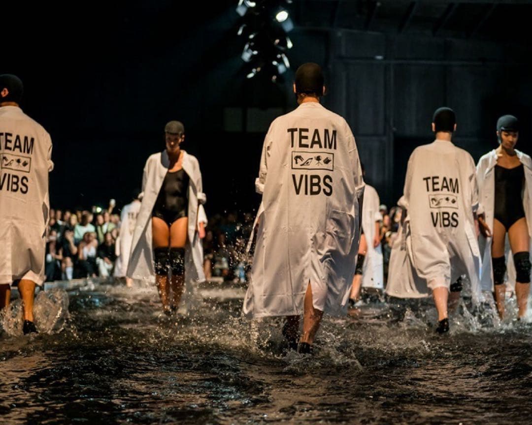 HENRIK VIBSKOV TEAM VIBS COAT 限定150着