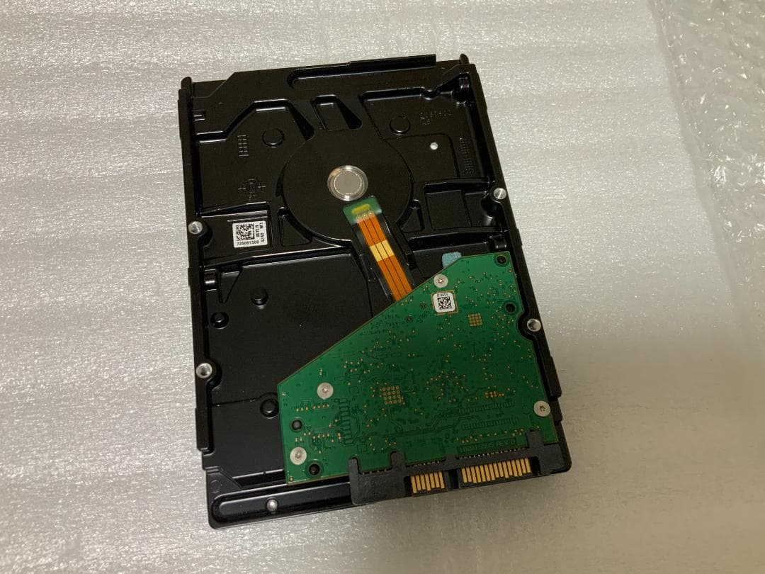 Seagate 4TB 内蔵HDD SATA接続 ST4000DM004