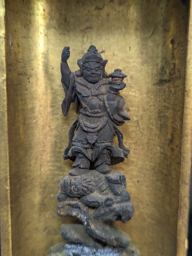 毘沙門天　念持仏　懐中仏　木彫　骨董　江戸時代　厨子　細密彫刻