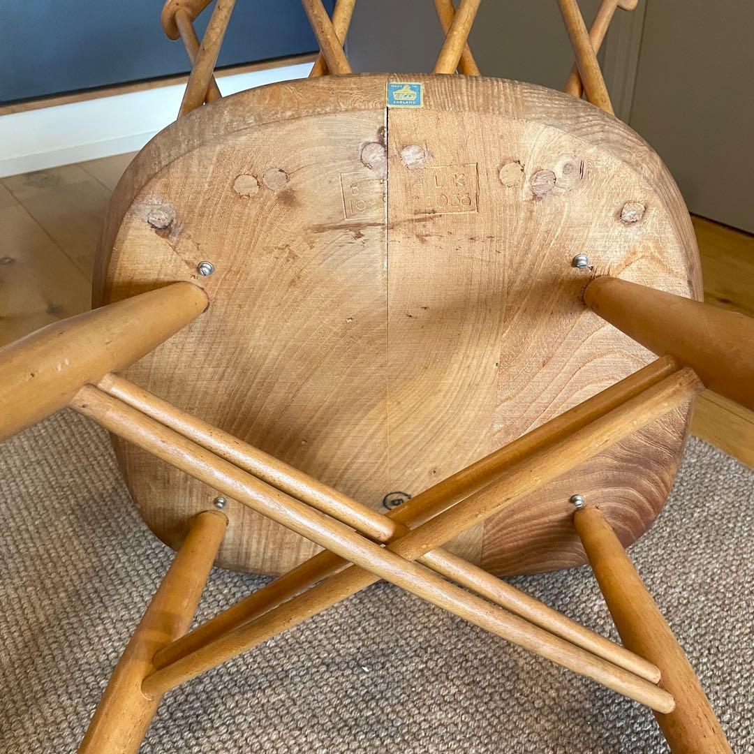 4444v42e　アーコール　クロスバックチェア　刻印ラベルあり