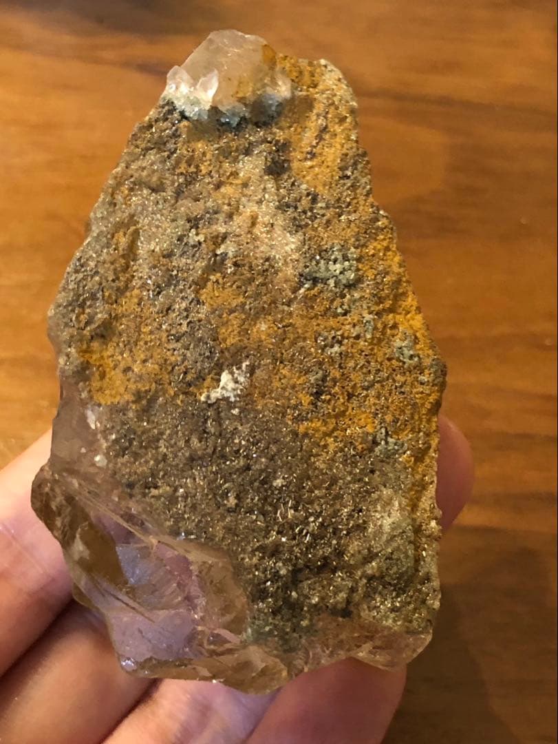 マニハール　ルチルクォーツ